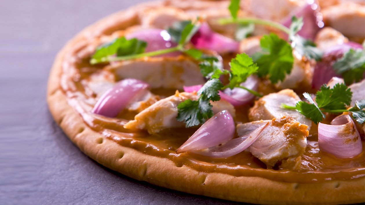 BBQ Chicken Satay Pizza Recipe Unilever Food Solutions