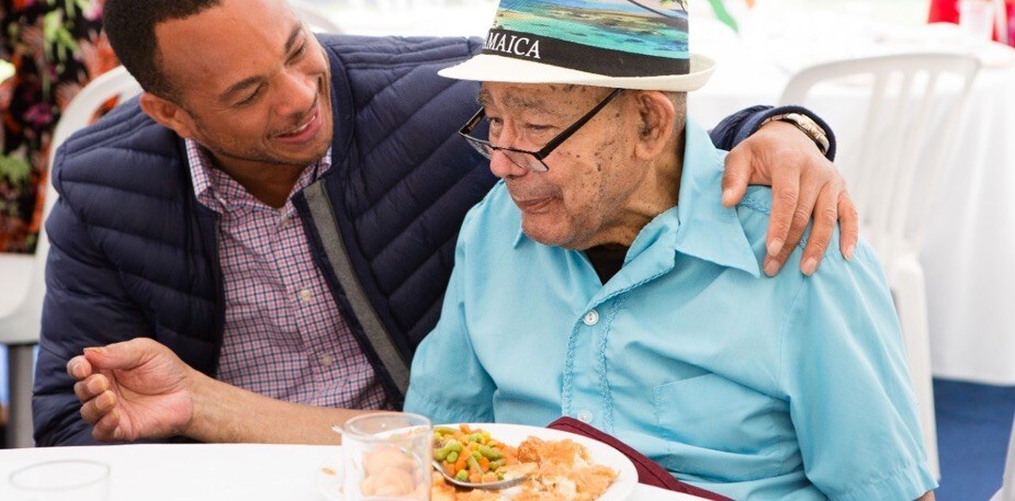 Practical tips for mealtime success for dementia residents