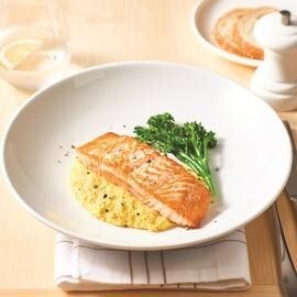 Roast salmon with corn puree Roast salmon with corn puree
