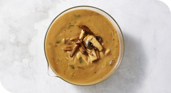 Tarragon, mustard and mushroom gravy