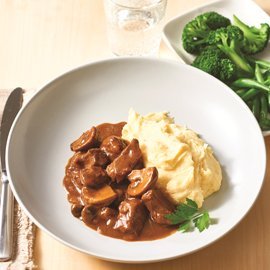 Diced Steak and Mushroom Goulash Diced Steak and Mushroom Goulash