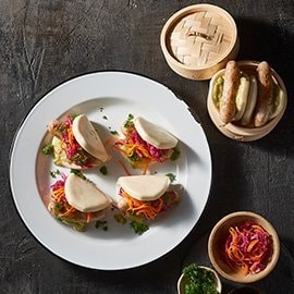 Hot Dog Bao with Green Curry Sauce Hot Dog Bao with Green Curry Sauce