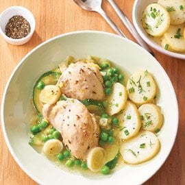 Poached Chicken with Peas, Zucchini and Leek Poached Chicken with Peas, Zucchini and Leek