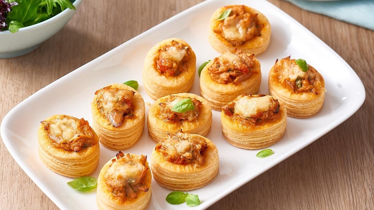 Creamy Tuna and Tomato Vol au Vents – Recipe