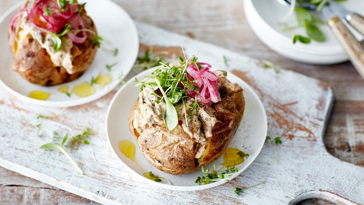 Jacket Potato with Tuna Salad – Recipe