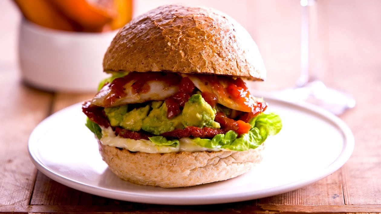Peri Peri chicken avocado burger – Recipe