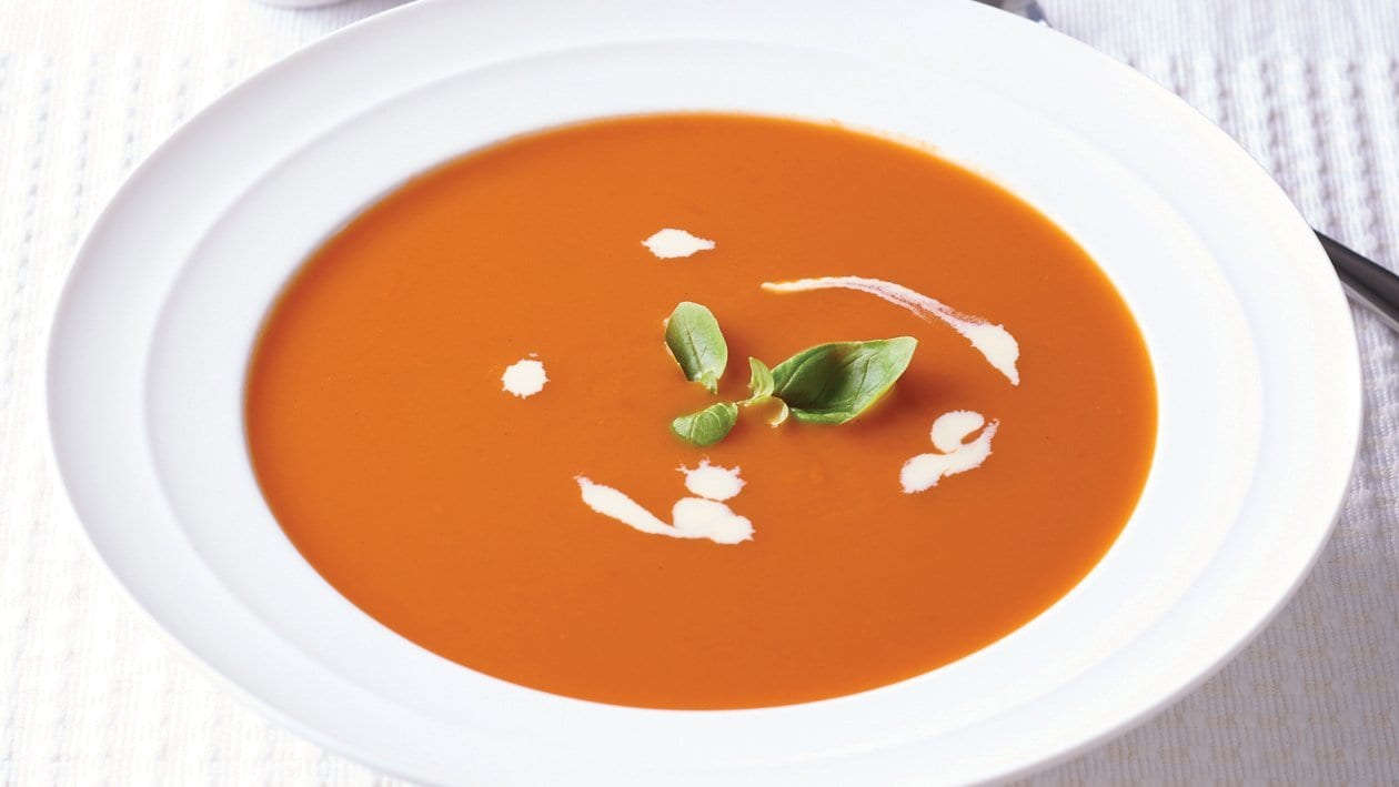 Rich & Creamy Tomato & Basil Soup – Recipe