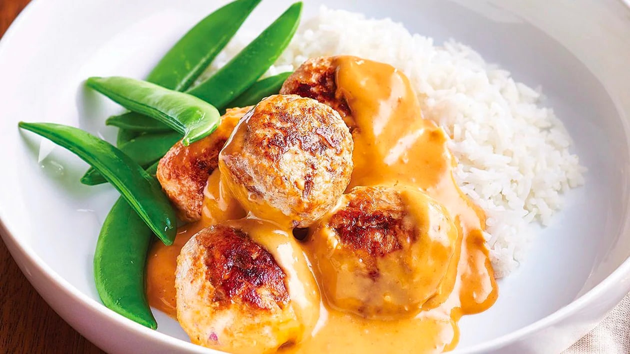 Coconut Satay Chicken Meatballs – Recipe