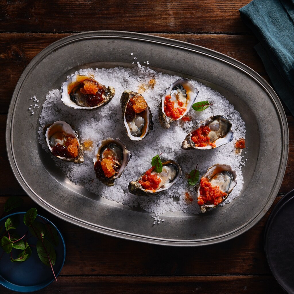 Oysters with Twin Granita Toppings Oysters with Twin Granita Toppings