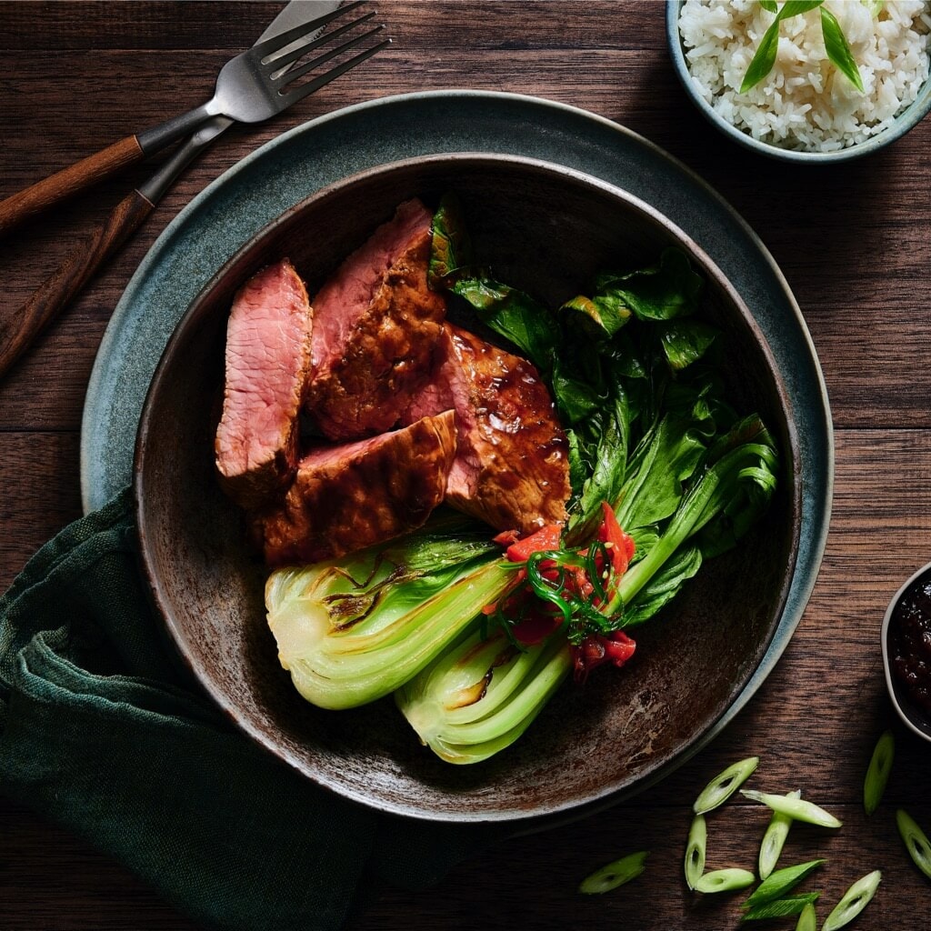 Kangaroo Steak with Thai Sweet Chilli Jam Sauce Kangaroo Steak with Thai Sweet Chilli Jam Sauce
