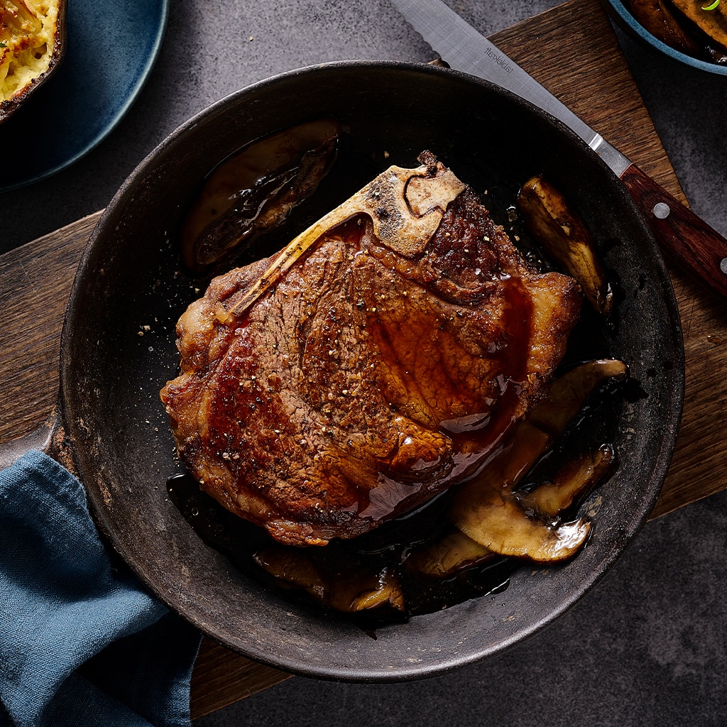 Sirloin with Potato Gratin and Garlic Mushroom Jus Sirloin with Potato Gratin and Garlic Mushroom Jus