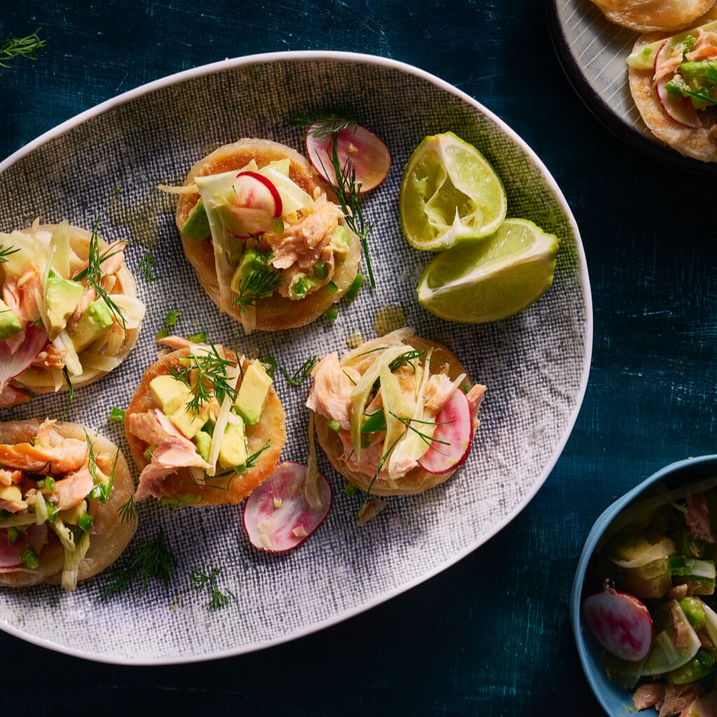 Smoked Salmon, Fennel, Avocado and Green Chilli Tostadas Smoked Salmon, Fennel, Avocado and Green Chilli Tostadas