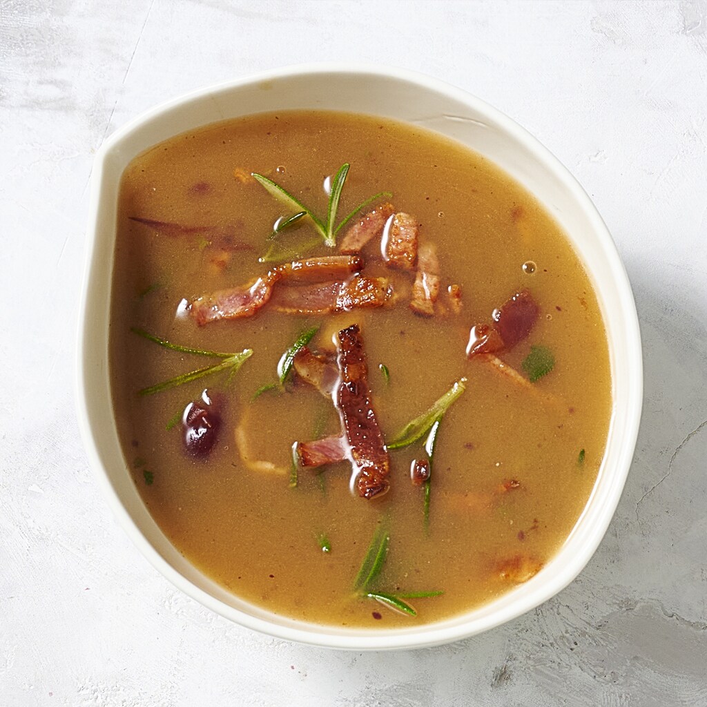 Streaky Bacon and Cranberry Sauce