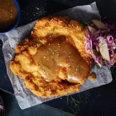 KNORR Golden Roast Gravy Gluten Free 6kg - Light, gluten-free and vegetarian, Knorr Golden Roast Gravy is ideal for modern palates and pairs beautifully with white meats and plant-based dishes.